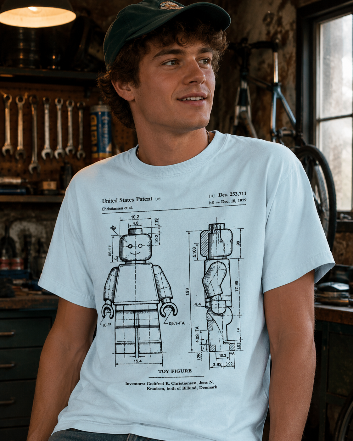 Toy  Patent – Vintage Pop Tee